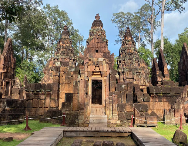 Escaping the Crowds-Banteay Samre, Beng Mealea, and Bakong-Join-in